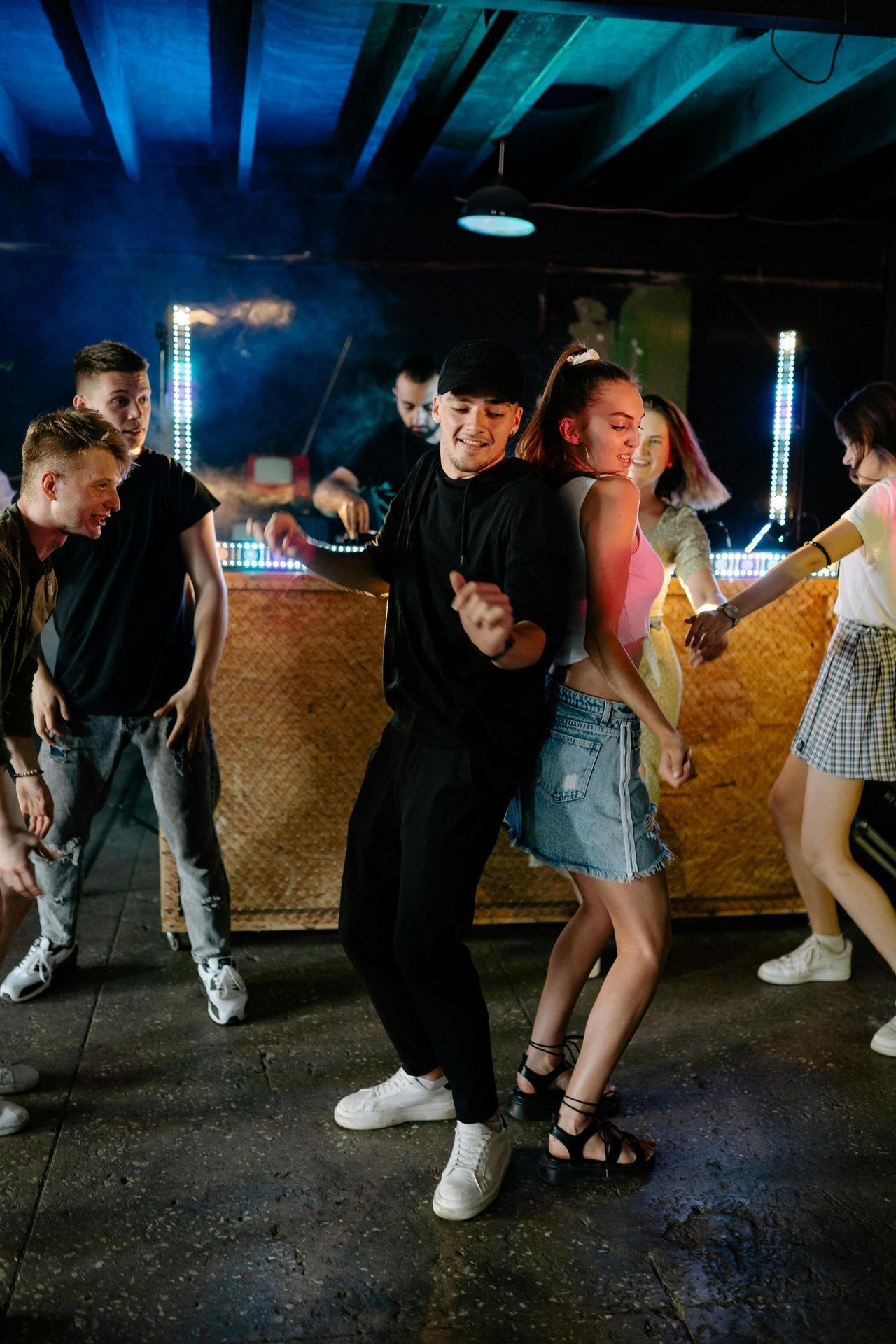 Vidigal Nightlife: Baile Funk, Sunset Bars and Live Music